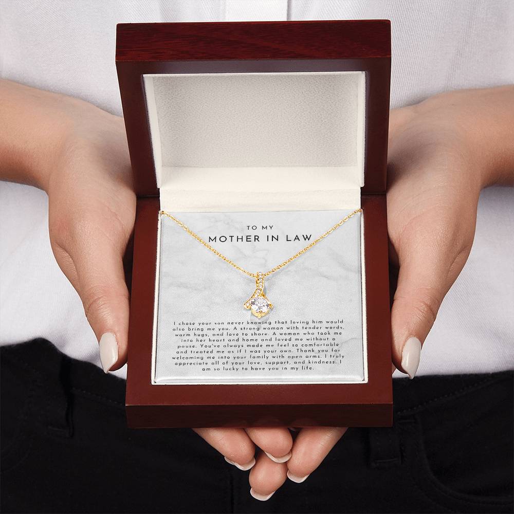 Mother In Law Gift (I Chose Your Son) Alluring Beauty Necklace